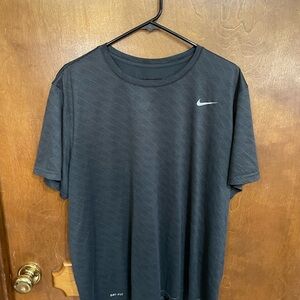Nike Men's Dri-FIT t shirt